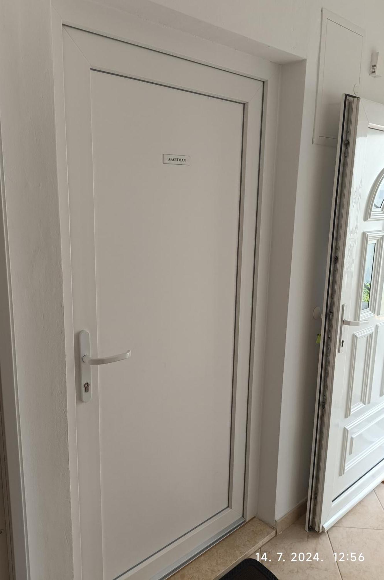 Studio Apartment 3E Σπλιτ Εξωτερικό φωτογραφία